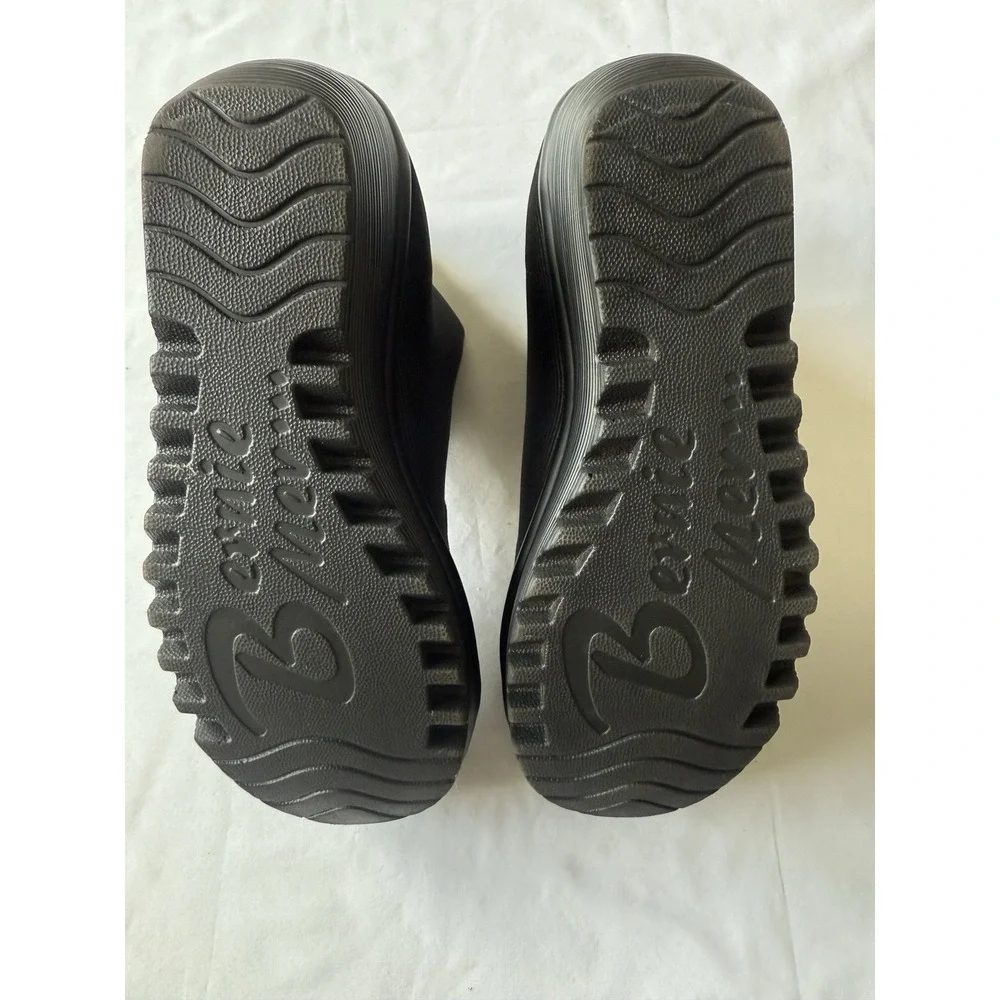 Bernie Mev New York Maile Black Wedge Women's Shoes US Size 8 Comfort